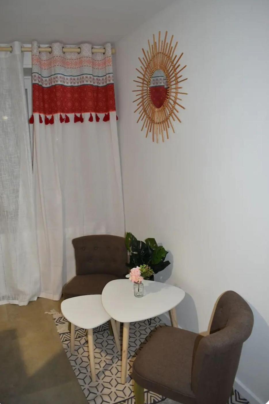 Joli Apartment Proche Du Centre-Ville بواتييه المظهر الخارجي الصورة